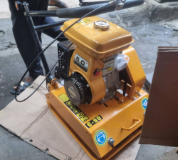 C90 plate compactor