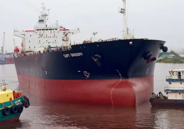 Crude oil vessel