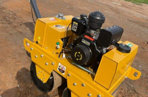 Roller compactor