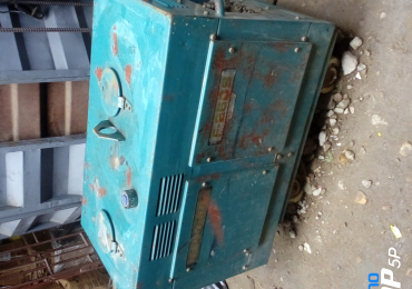 200 amps diesel self welding generator