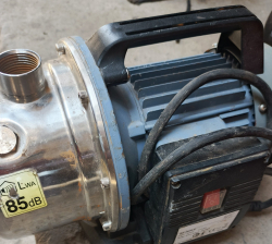 Stainless pumping machine