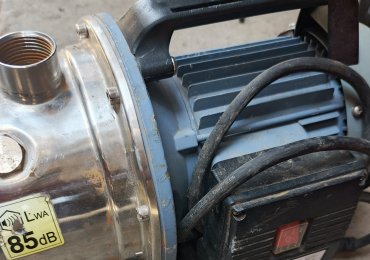 Stainless pumping machine