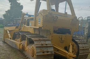 Bulldozers Catapillar