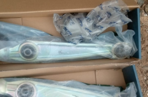 Upper and lower hand