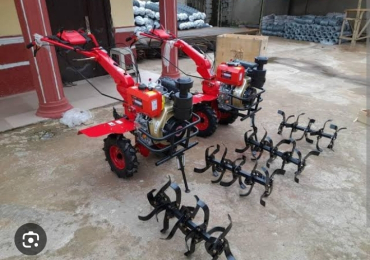 Manual power tiller machine