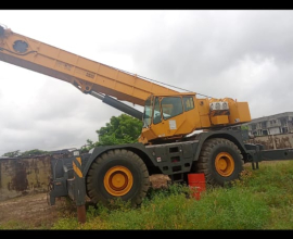 Rough Terrain Crane