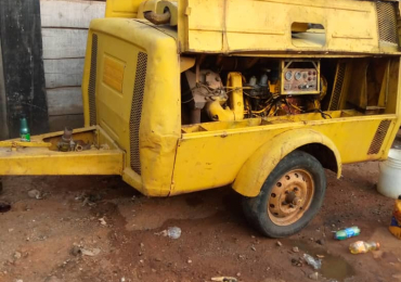 Air compressor
