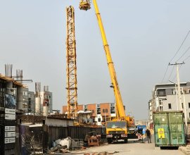 TOWER CRANE